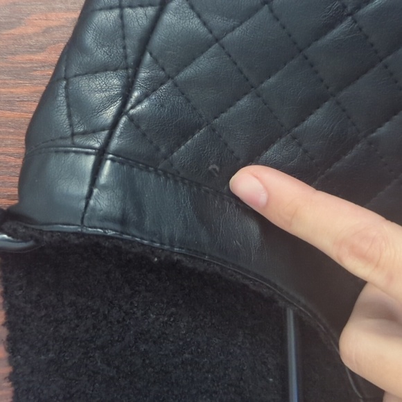 Weather Tamer Black Faux Leather Warm Jacket Size Medium - Picture 4 of 6